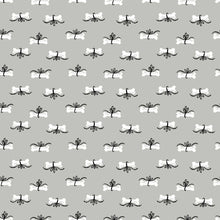 Load image into Gallery viewer, Furry and Bright - Fat Quarter Bundle - 18 pieces