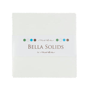 Bella Solids Charm Pack White - 9900PP 98